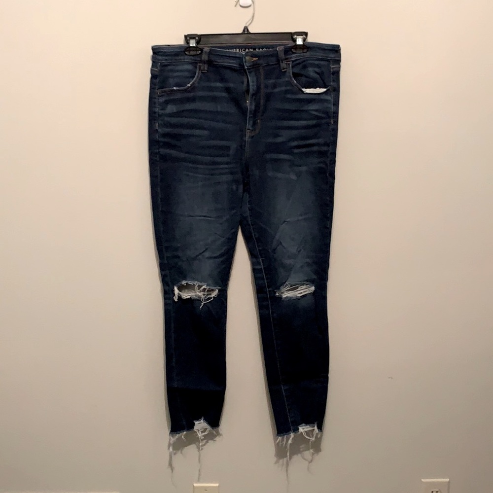 American Eagle destroyed denim jeggings. Sz 16 reg